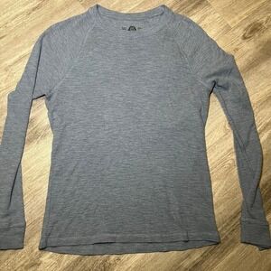 American rags‎ waffle long sleeve shirt, medium